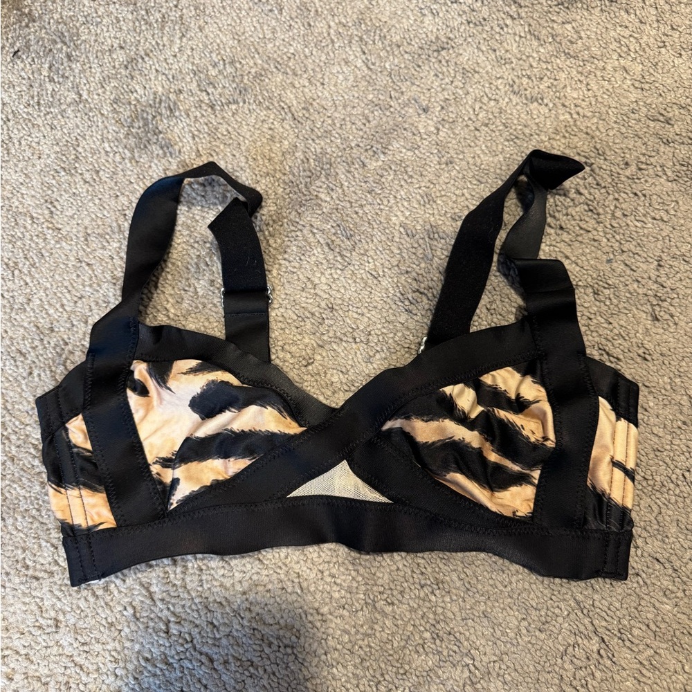 H&M bikini top
